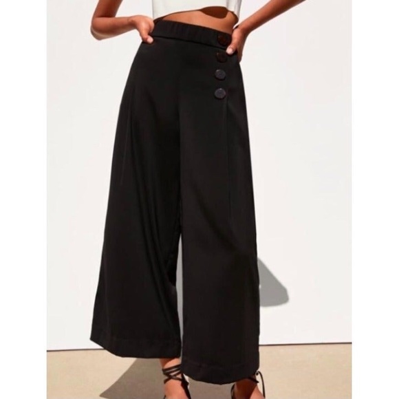 ZARA Black Flowy Bottoms - Picture 3 of 8